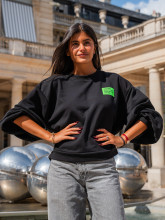 SWEAT NOIR - LIFE ISN'T PERFECT BUT YOUR OUTFIT CAN BE– YAËLLI PARIS
