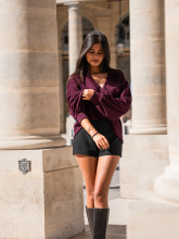 Sweat oversize premium col V femme sportwear chic – BURGUNDY | Yaëlli Paris