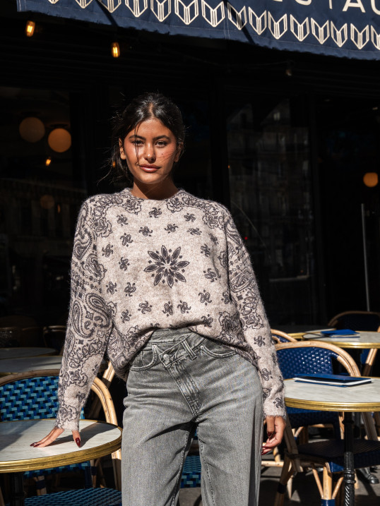 Pull taupe imprimé cachemire – Yaëlli Paris