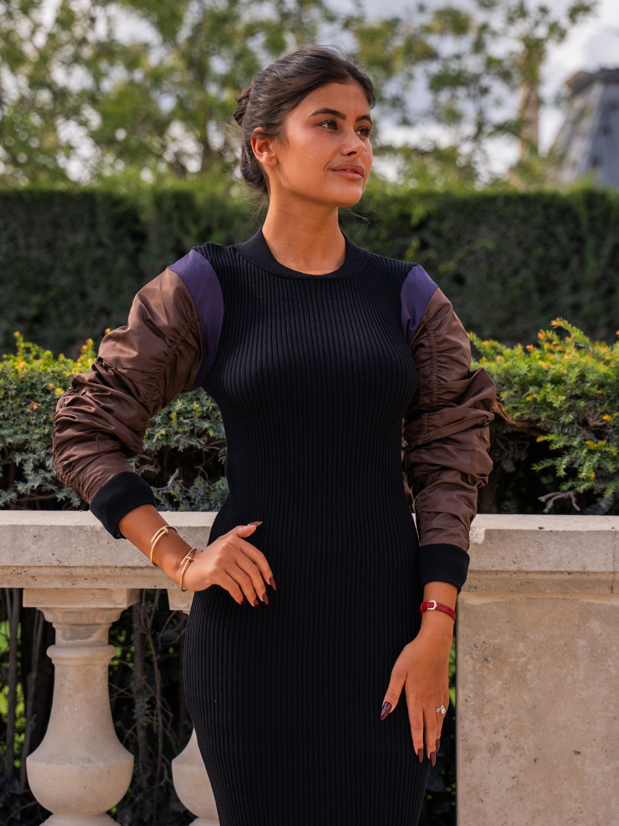 Robe longue côtelée noire avec manches bombers – Yaëlli Paris
