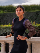 Robe longue côtelée noire avec manches bombers – Yaëlli Paris