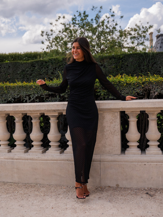 Robe longue noire en tulle à pois – Yaëlli Paris