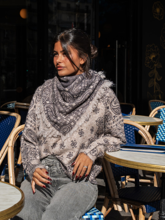 Écharpe motif cachemire taupe & anthracite – Yaëlli Paris