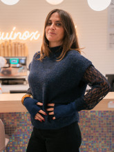 pull dentelle marine