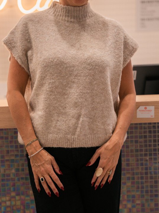 pull dentelle beige